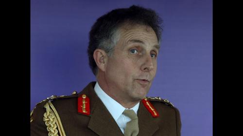 Английский генерал, чьи руки по локоть в крови – назвал Россию главной угрозой Британии