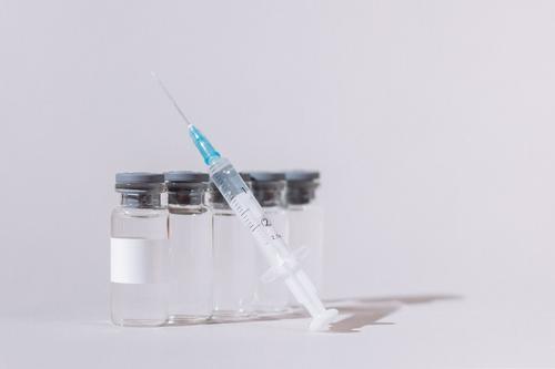  Глава РФПИ Дмитриев: вакцина для подростков против коронавируса поступит на международные рынки