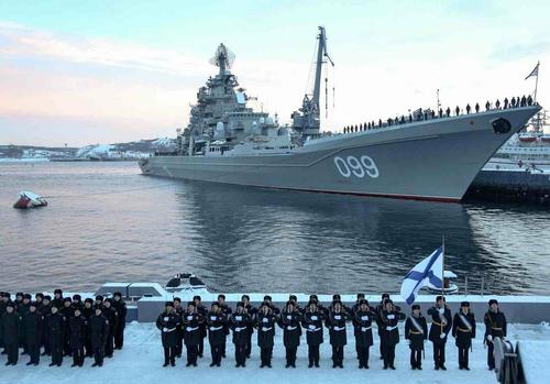 Адмирал Моисеев: Основным инструментом защиты национальных интересов РФ в Арктике является Северный флот 