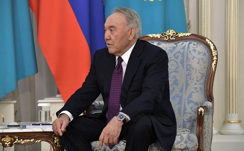 Нурсултан Назарбаев рассказал, почему Казахстан не признал Крым российским