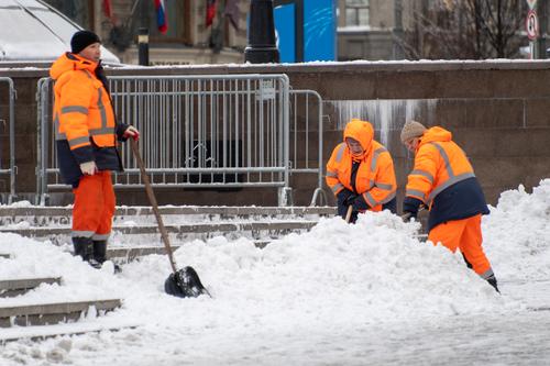 Синоптики пообещали москвичам мощный снегопад 7 декабря 