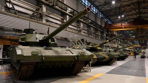 Более сорока танков «Армата», с новыми боеприпасами для орудия, поступят в войска только в 2023 году 