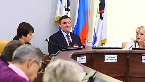 Мэр Иркутска Руслан Болотов подвёл итоги работы администрации города в 2021 году