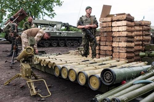 США увеличат поставки вооружений на Украину в 2022 году 