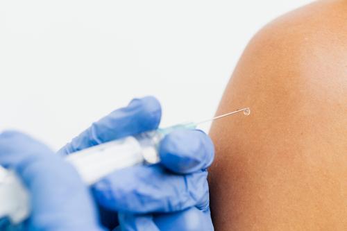 Гендиректор ВОЗ Гебрейесус призвал страны вакцинировать 70% населения Земли к июлю 2022 года 