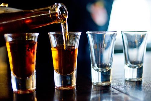 В России ежедневно погибают от поддельного алкоголя 2-3 человека