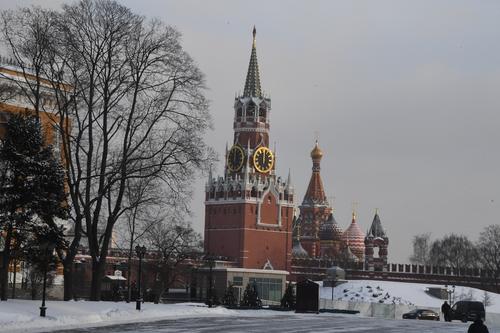 Офицера ФСО обвинили во взятке, полученной при реконструкции башен Кремля