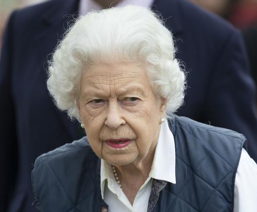 New York Post: королева Елизавета II лично сообщила принцу Эндрю, что он больше не будет «высочеством» 