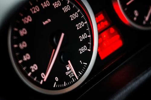 Коммерсантъ: МВД пока не намерено штрафовать за превышение водителями средней скорости движения 