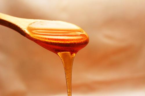 Врач Комаровский прокомментировал народный совет лечить кашель редькой с мёдом