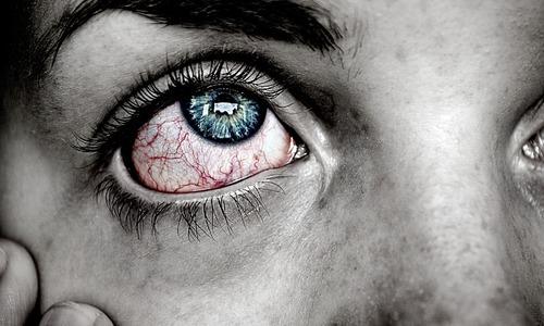 Генетик Исаев: Омикрон попадает в организм через глаза​