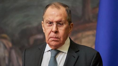 Лавров: МИД РФ думает о мерах предосторожности для дипломатов на Украине