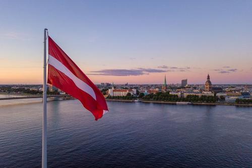 Националисты Латвии не хотят видеть в своей стране русских