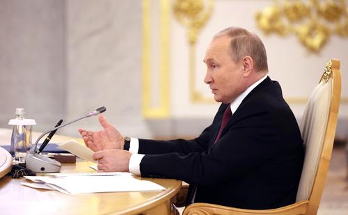 Путин на саммите ОДКБ заявил о полученных в ходе спецоперации на Украине доказательствах создания на Украине биологического оружия