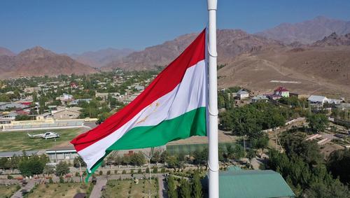 Силовики Таджикистана начали на востоке страны антитеррористическую операцию