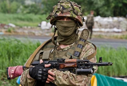 Минобороны РФ: за сутки сдались в плен 694 заблокированных на «Азовстали» украинских боевика, в том числе 29 раненых