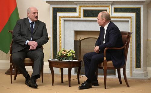 Песков заявил, что 23 мая Путин и Лукашенко встретятся в Сочи