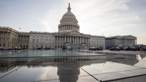 Конгресс США меняет законодательство, регулирующее борьбу с внутренним и внешним терроризмом