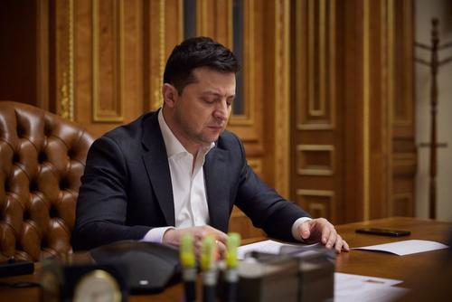 Зеленский: Украине нужно все оружие, которое она просит
