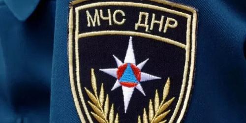 МЧС ДНР вывозит в рефрижераторах тела убитых украинских боевиков с завода «Азовсталь» − Киеву свой «груз 200» не нужен