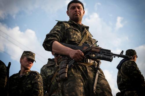 Офицер ЛНР Марочко: военные Украины расстреливают в Соледаре пророссийски настроенных мирных жителей