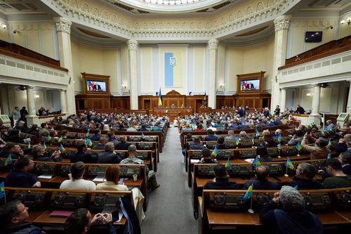 Рада приняла в первом чтении закон, запрещающий присваивать географическим объектам на Украине названия, связанные с Россией