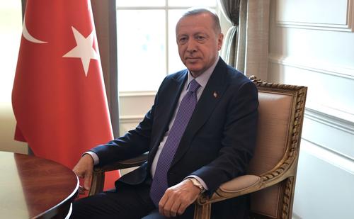 Star: Президент Турции Эрдоган прибыл в Иран, где состоится его встреча с Путиным
