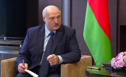 Лукашенко: Украине нужно принять, что она потеряла регионы, которые перешли под контроль России