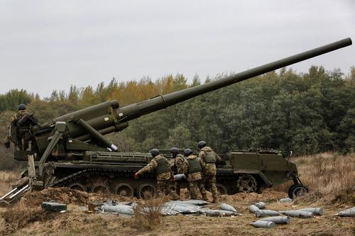 Глава ВГА Ганчев: армия Украины обстреливает подконтрольную России часть Харьковской области, чтобы показать несуществующие победы