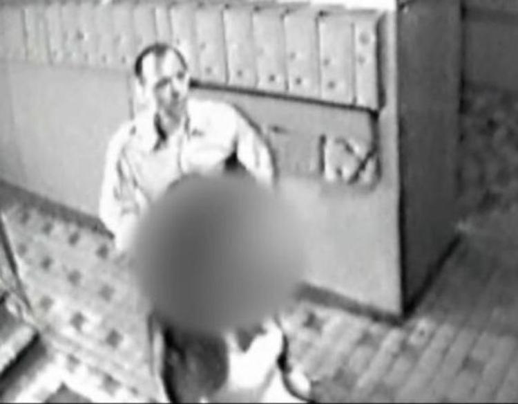 В Москве разыскивают подъездного маньяка со стажем