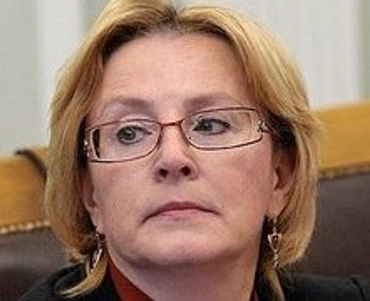Скворцова пообещала ввести крайние сроки ожидания врачебной помощи
