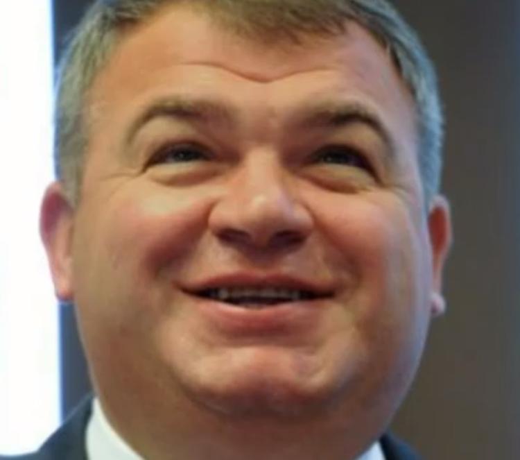На Сердюкова осталось только одно дело: халатность