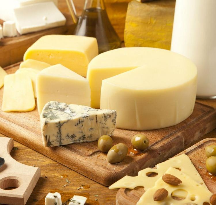 Роспотребнадзор приостановил ввоз молочной продукции из Украины