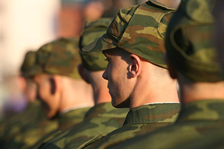 Призывники в РФ смогут выбрать способ поступления на военную службу