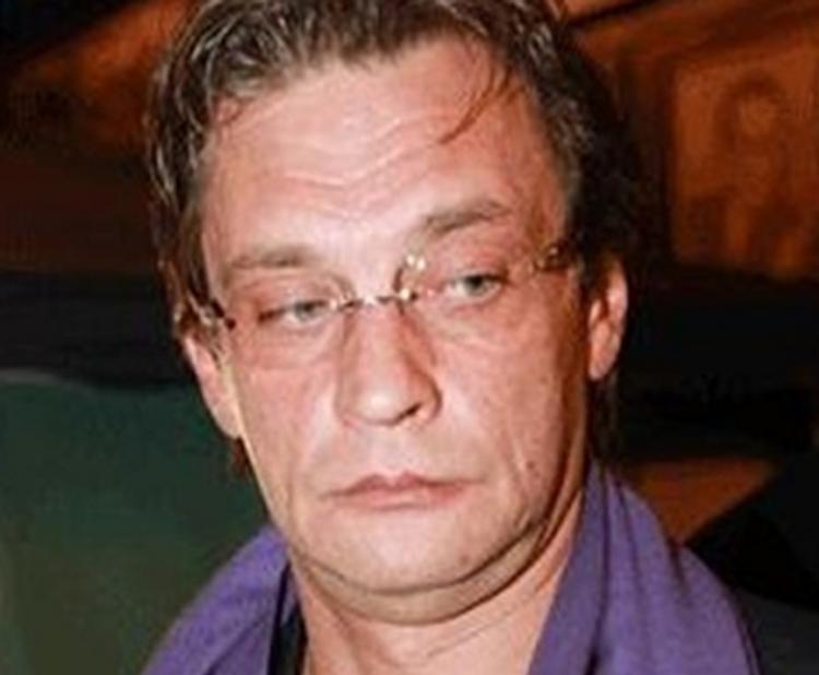 Александр Домогаров объявил кастинг невест в соцсети