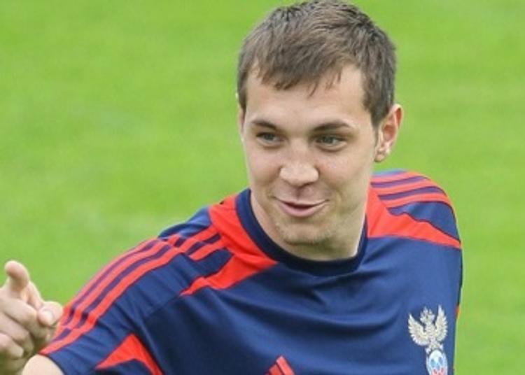 "Локомотив" не может себе позволить пригласить Дзюбу