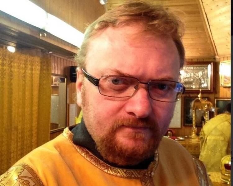 «Да, я конченый гомосек и поставлен гомосексуальным лобби!»
