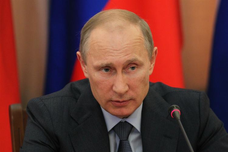 Путин: РФ будет помогать Армении в решении социально-экономических вопросов