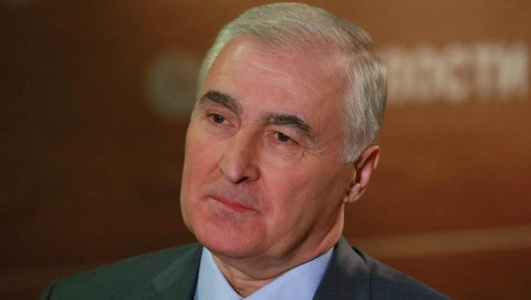 Тибилов: Южная Осетия может провести референдум и войти в состав России