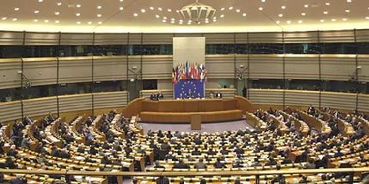 Глава Европарламента допустил введение санкций против Путина
