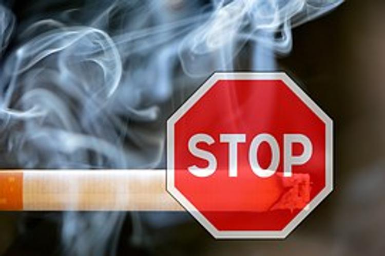 Курильщики стали больше покупать поддельных сигарет