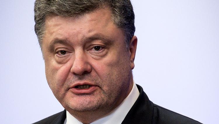 Савченко публично назвала Порошенко «врагом народа»