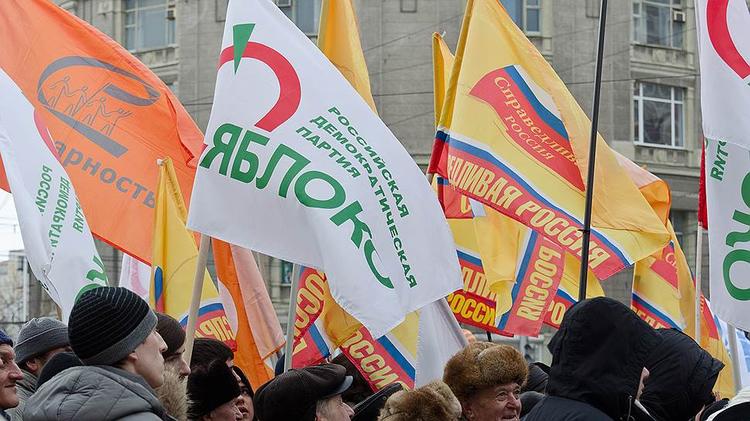 Отсутствие перемен в оппозиционных партиях привело их к кризису