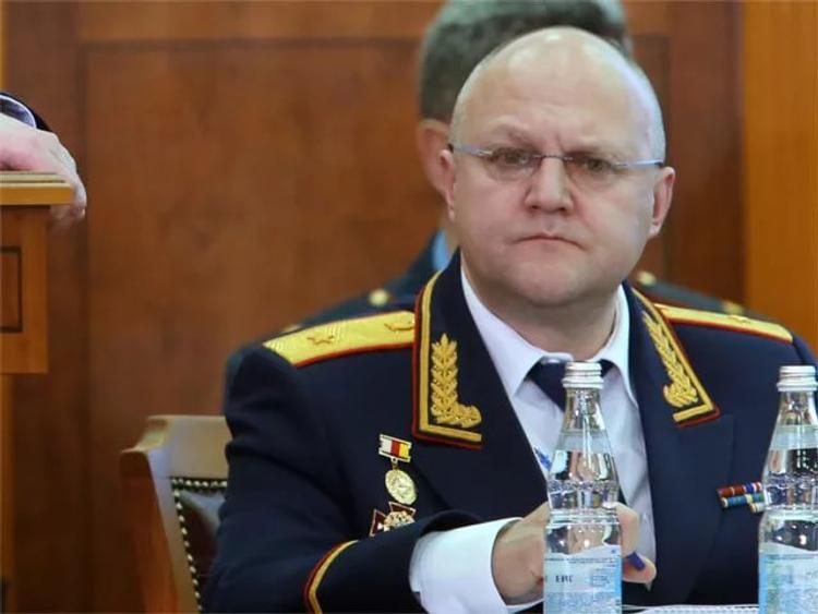 Дрыманов: Если не платить зарплату, может возникнуть социальная нестабильность