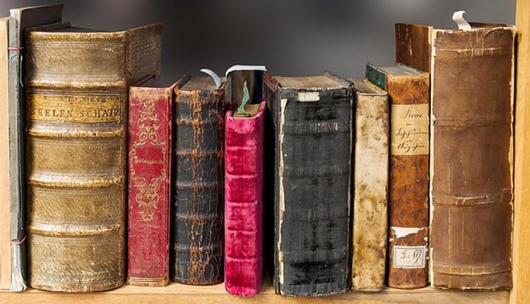 Ученые теперь знают, чем пахнут старые книги