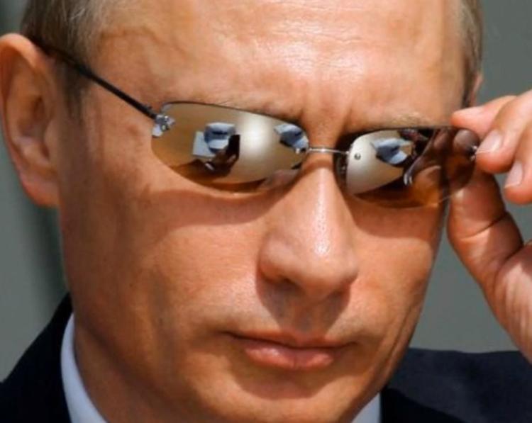 Путин рассказал о любимой машине и мотоцикле, на котором не ездит
