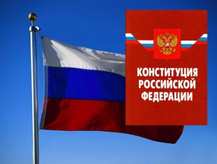 В Екатеринбурге скончался один из авторов Конституции РФ
