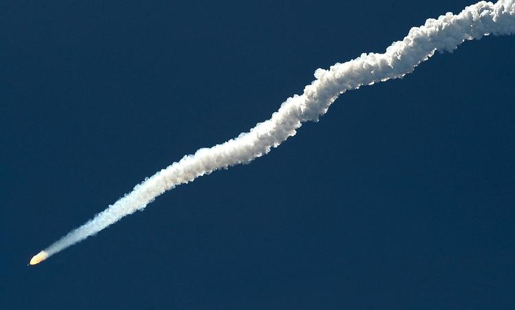 Американские ВС зафиксировали «крайне необычные» действия подлодки КНДР