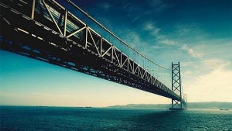 Власти Украины готовят иск к России из-за строительства Керченского моста