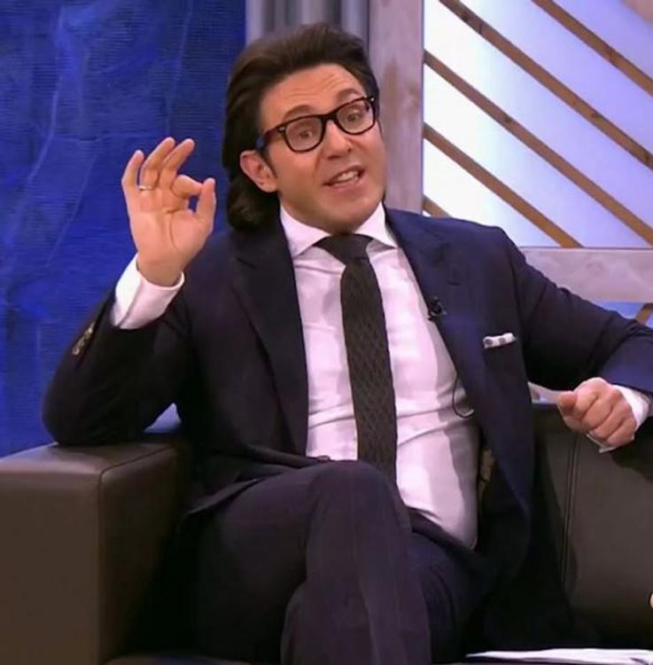 Свита следует за королем: часть команды "Пусть говорят" уйдет вместе с Малаховым